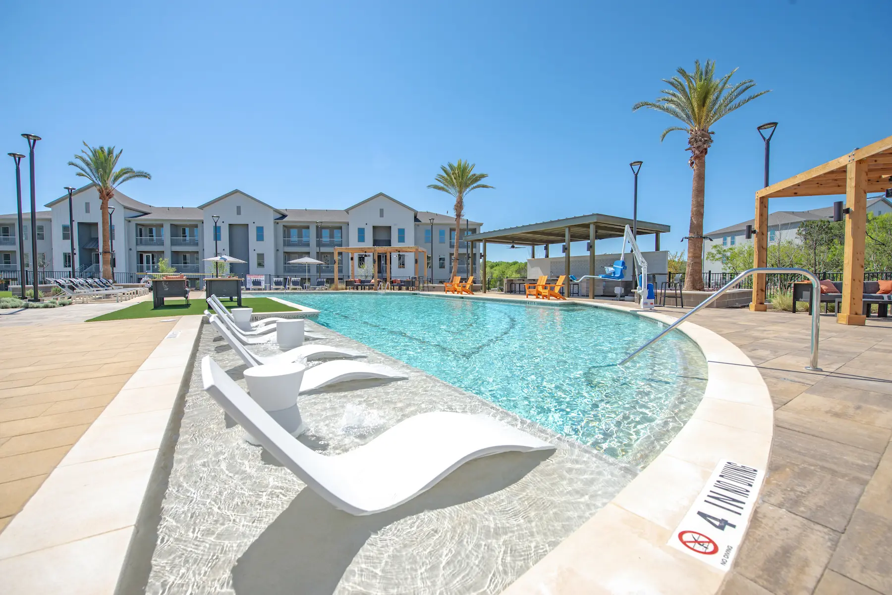 Alta Centerpoint - View 5